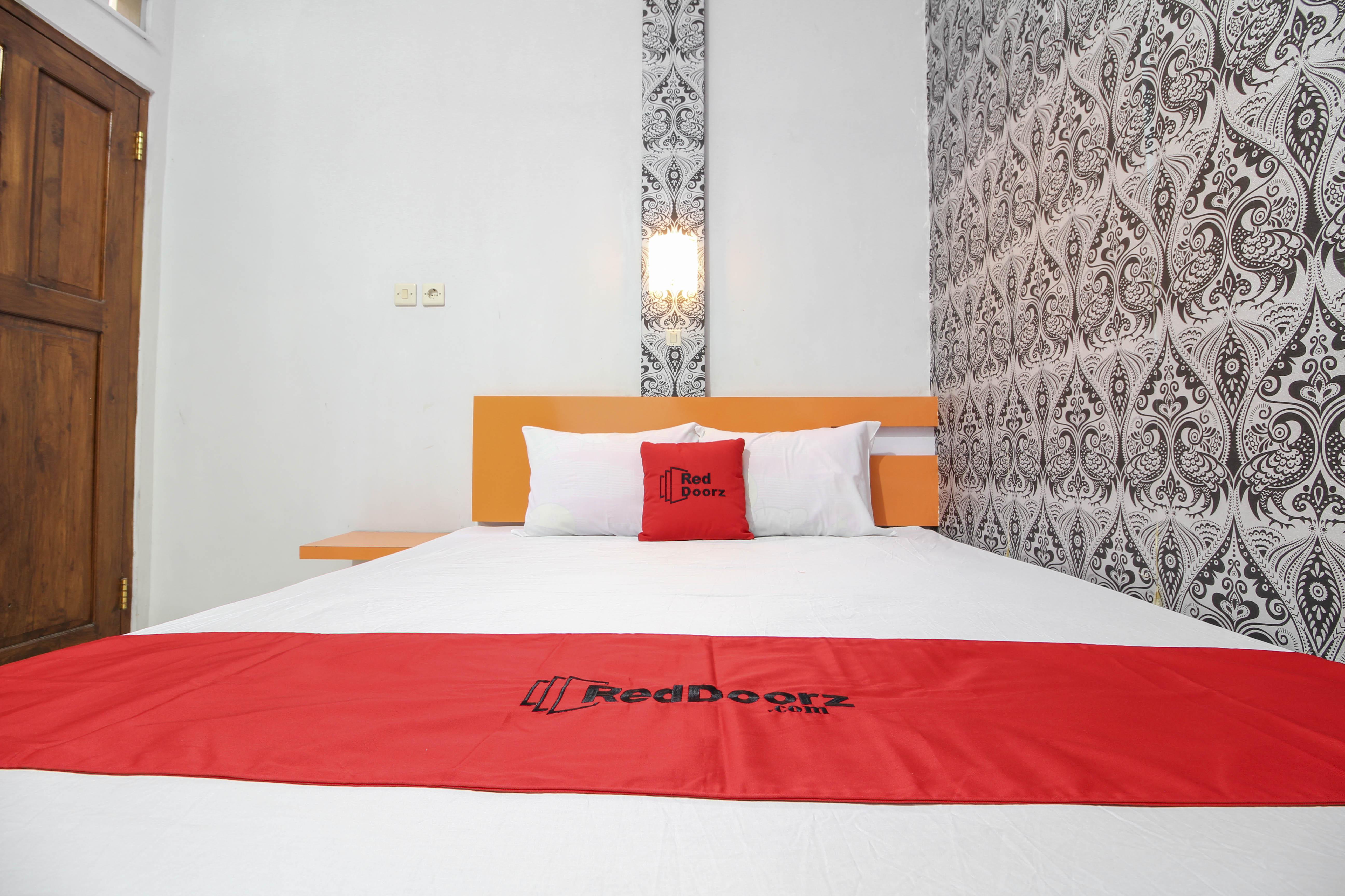 Reddoorz Near Hartono Mall Kejayan Dış mekan fotoğraf