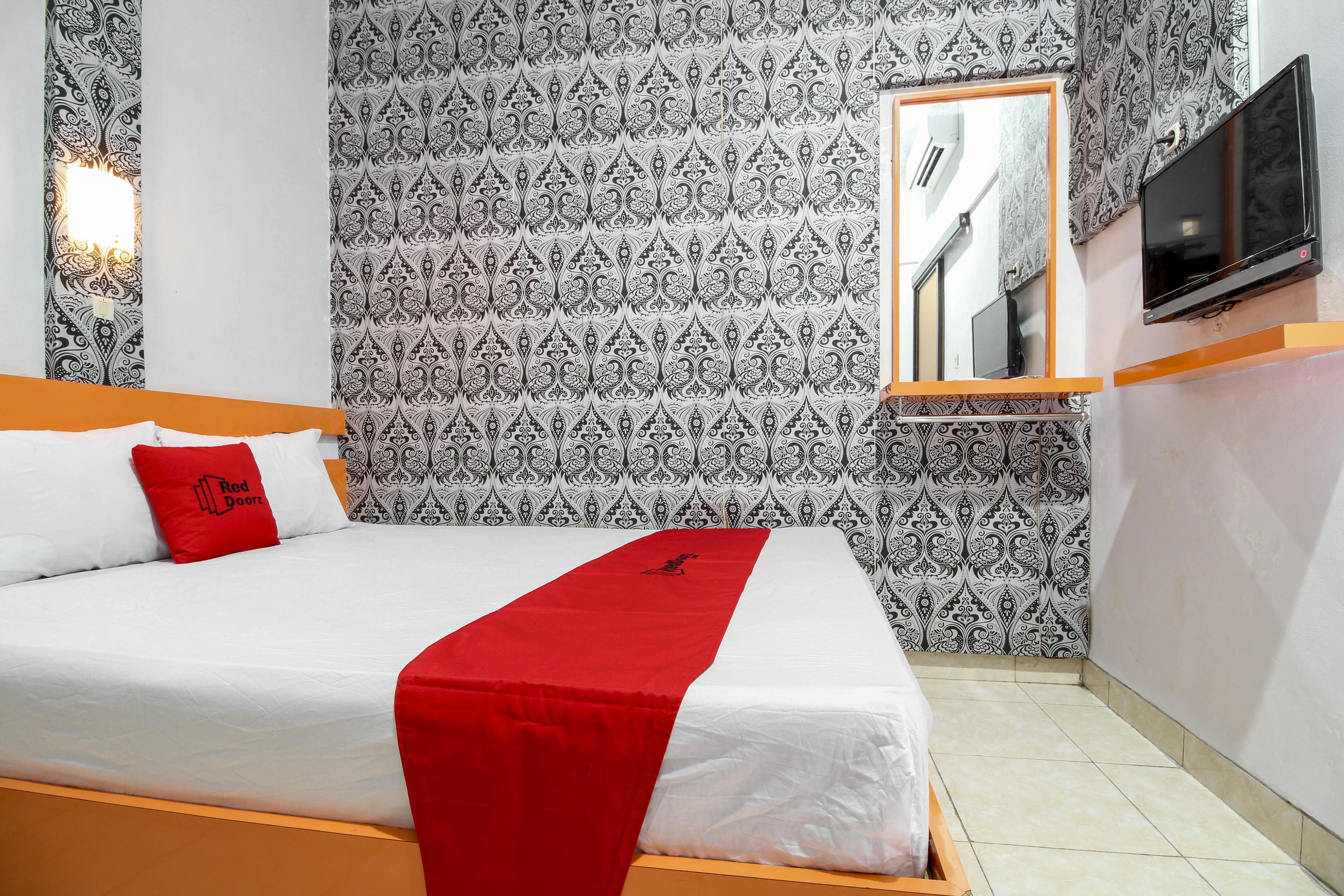 Reddoorz Near Hartono Mall Kejayan Dış mekan fotoğraf